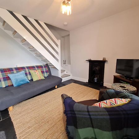 Picturesque 2 Bedroom Miners Cottage Near Bike Park Wales & Brecon Beacons Merthyr Tydfil Exterior photo